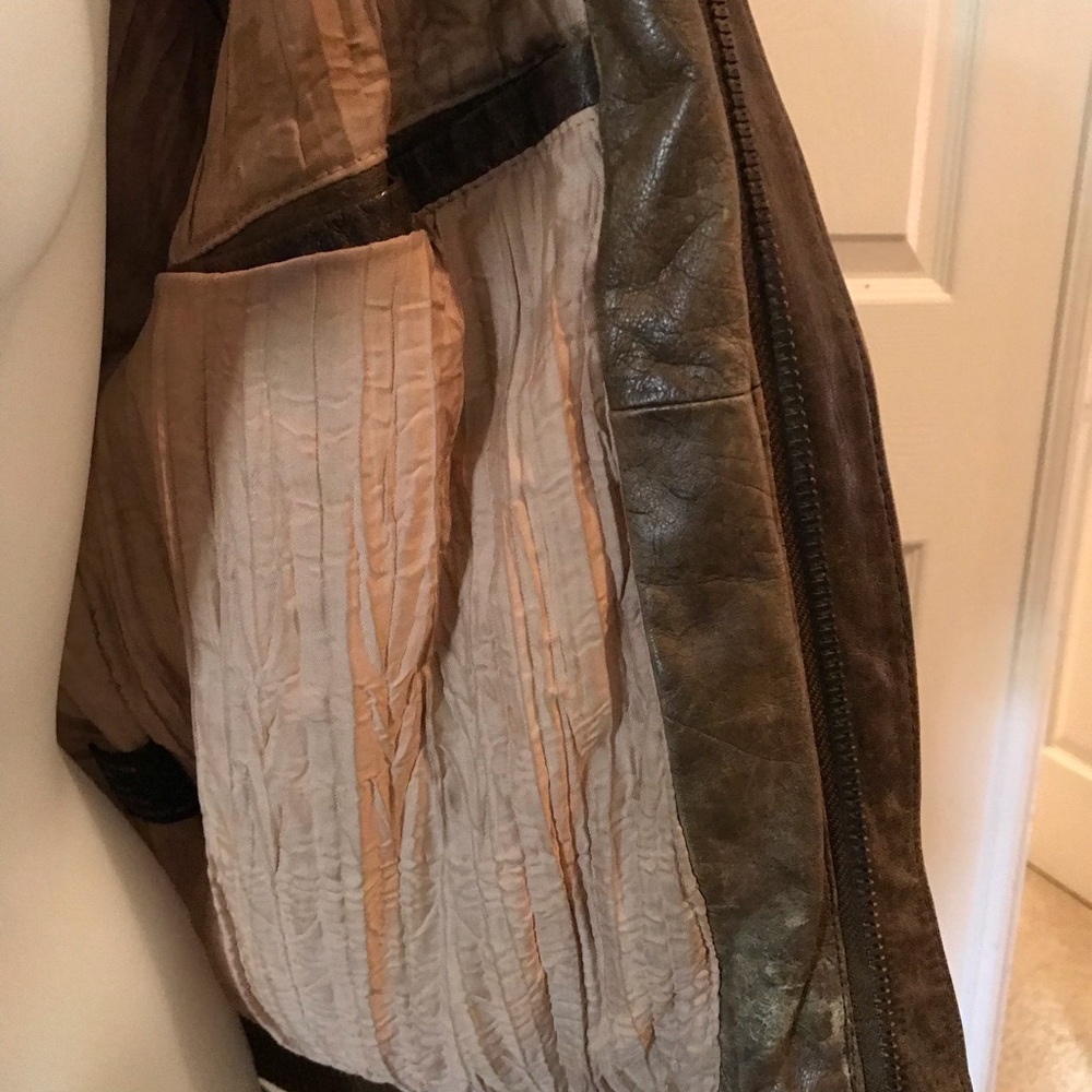 Flash back bomber - Picture 3 of 3